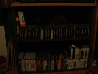 Game cabinet for MSX, PS1, PS3, Gamecube and DS games.